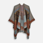 Cape poncho femme ethnique grise rouge bleu motifs géométriques ouverte devant