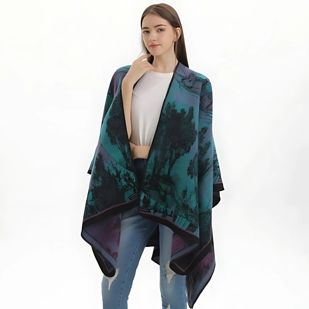 Cape poncho femme ouverte vintage bohème vert et violet, portée de face sur mannequin