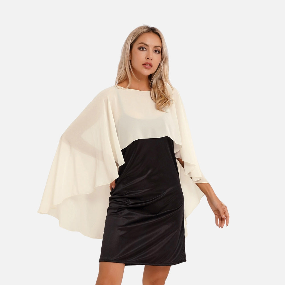 Cape poncho mousseline femme écru noir manches larges portée vue de face