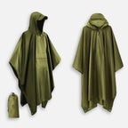 Poncho imperméable kaki avec capuche ajustable, montré de face et de dos, avec sac de rangement