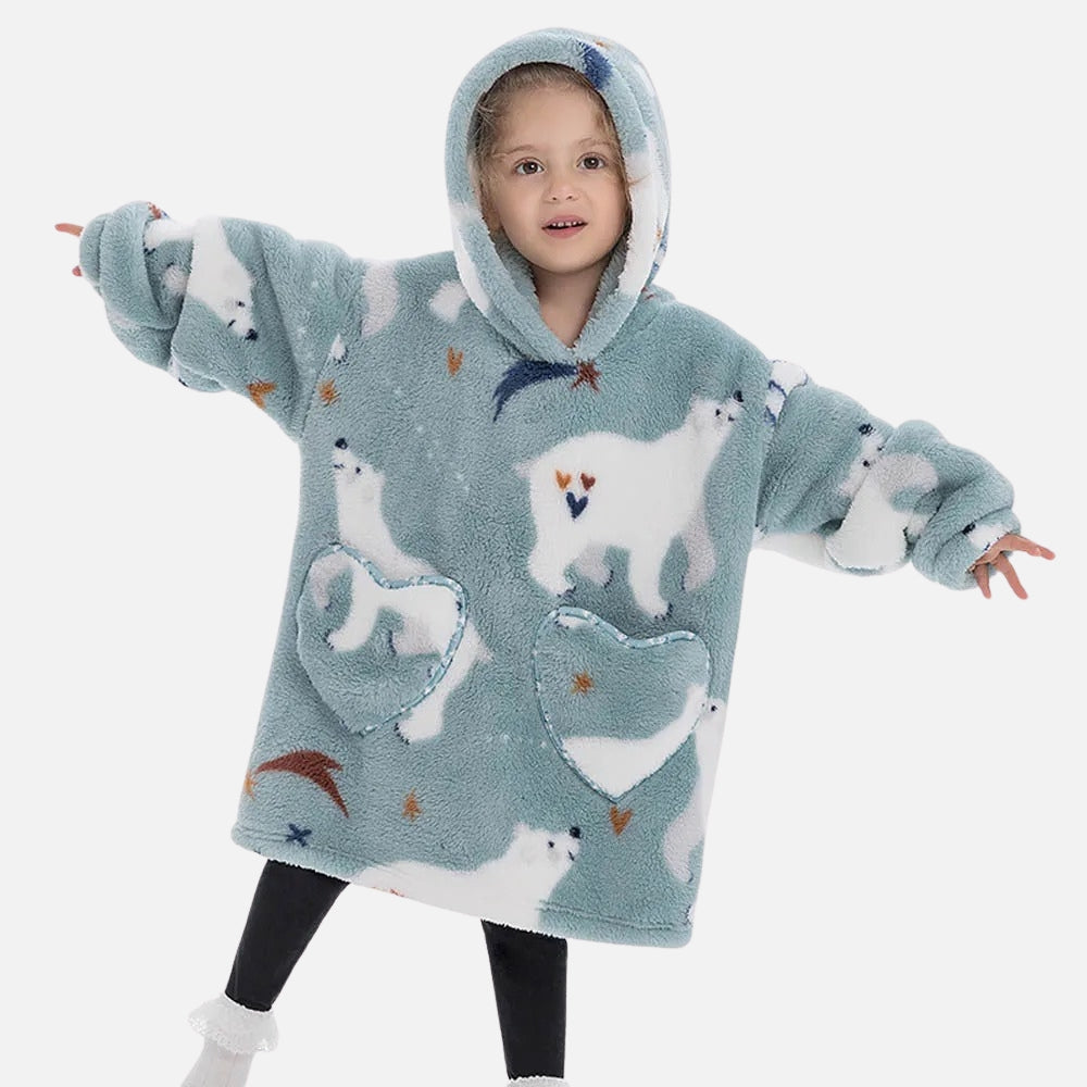 Enfant portant poncho polaire bleu capuche avec ours blancs poches coeur