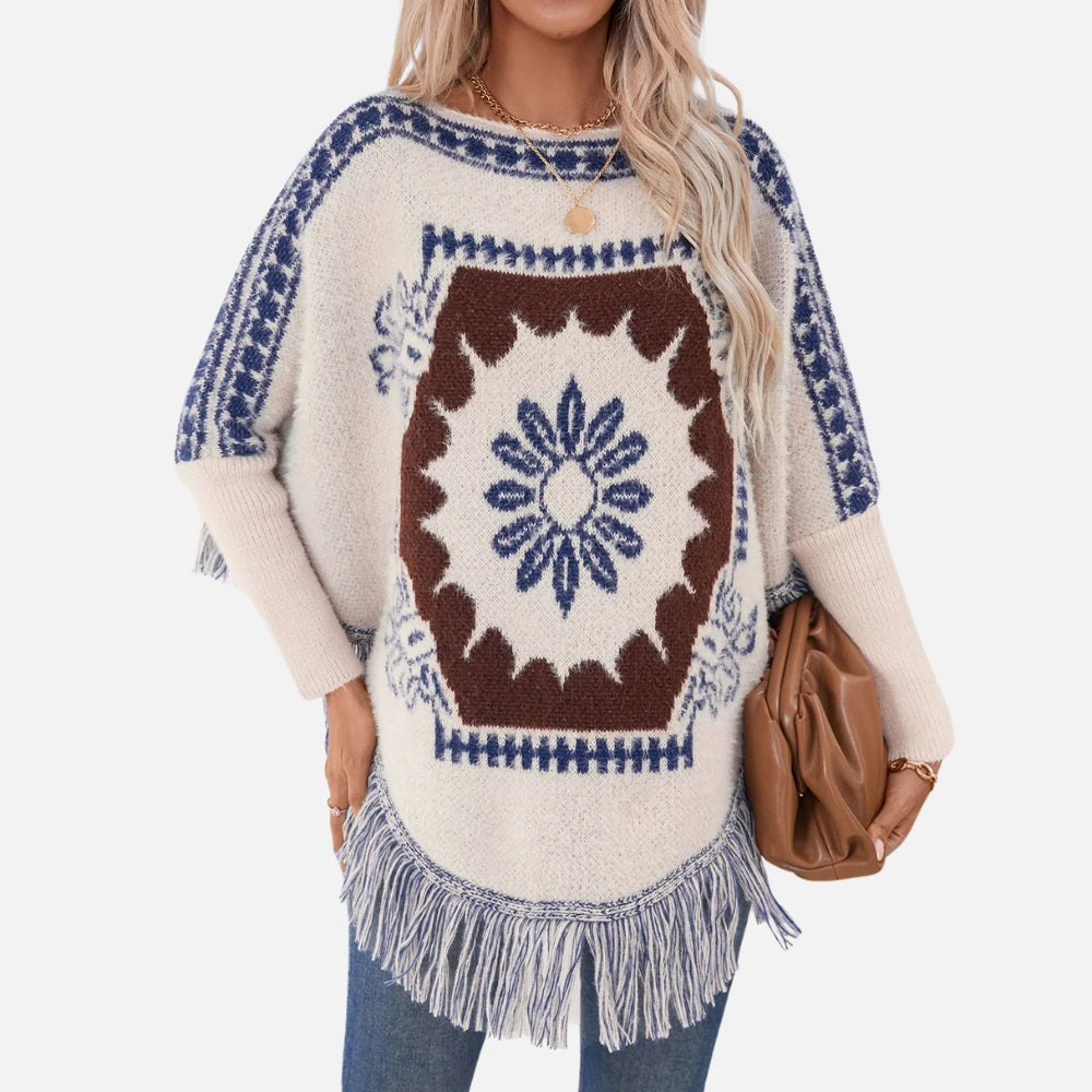Pull poncho femme coton écru bleu motifs ethniques soleil franges portée de face